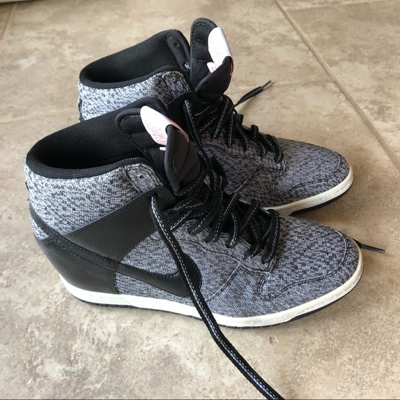 nike dunk sky hi txt